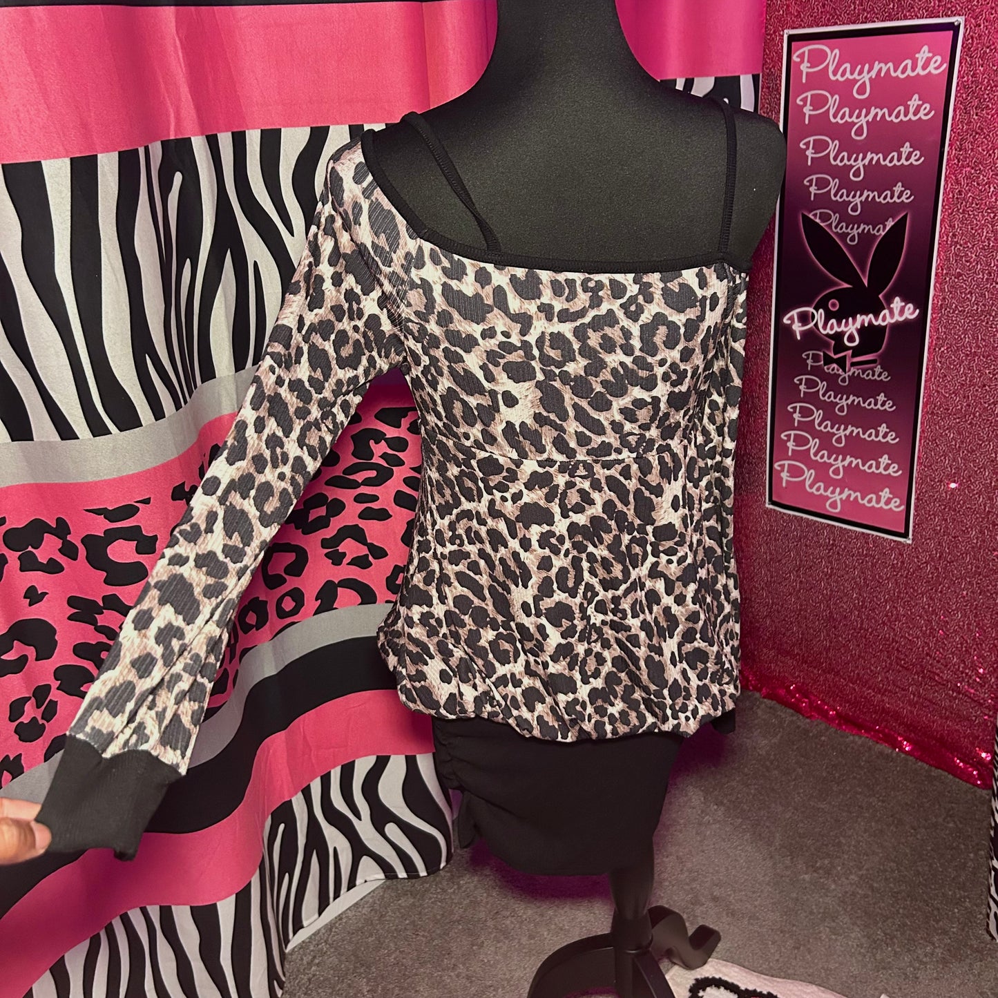 (M) Y2K Leopard off the shoulder bubble dress