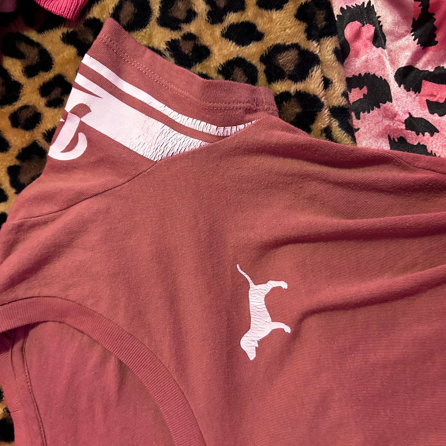 (M) VS Pink Mauve Pink Tee