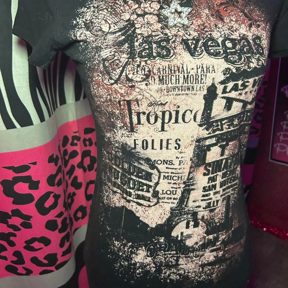 (M) Y2K Las Vegas Graphic Top
