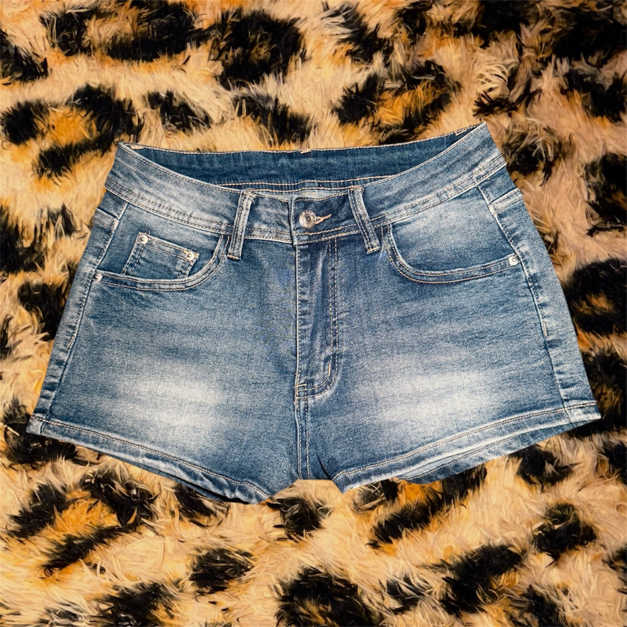 2000s Grunge Denim Shorts