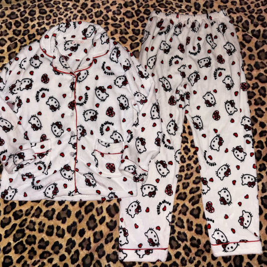 (M/L) Hello Kitty Pajama Set