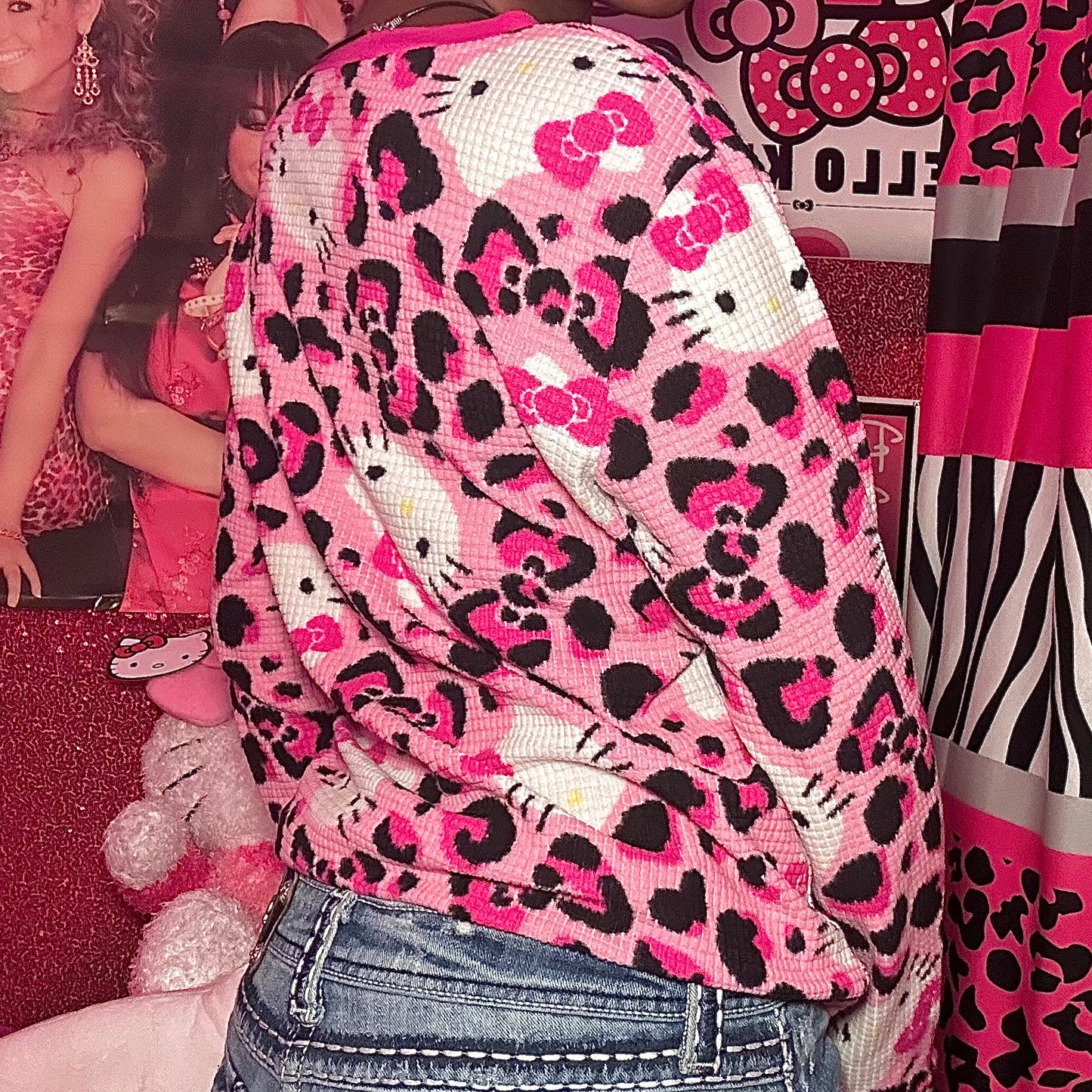 (L) Hello Kitty Leopard Pajama Top