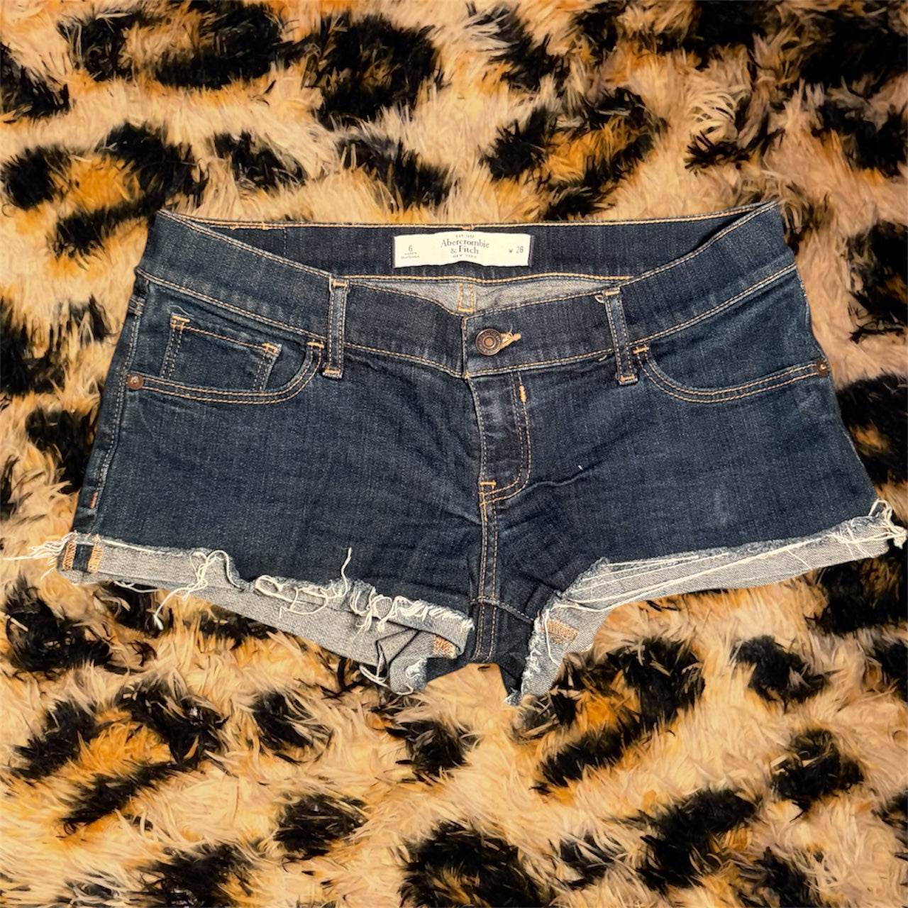 2000s Abercrombie & Fitch Low Rise Shorts