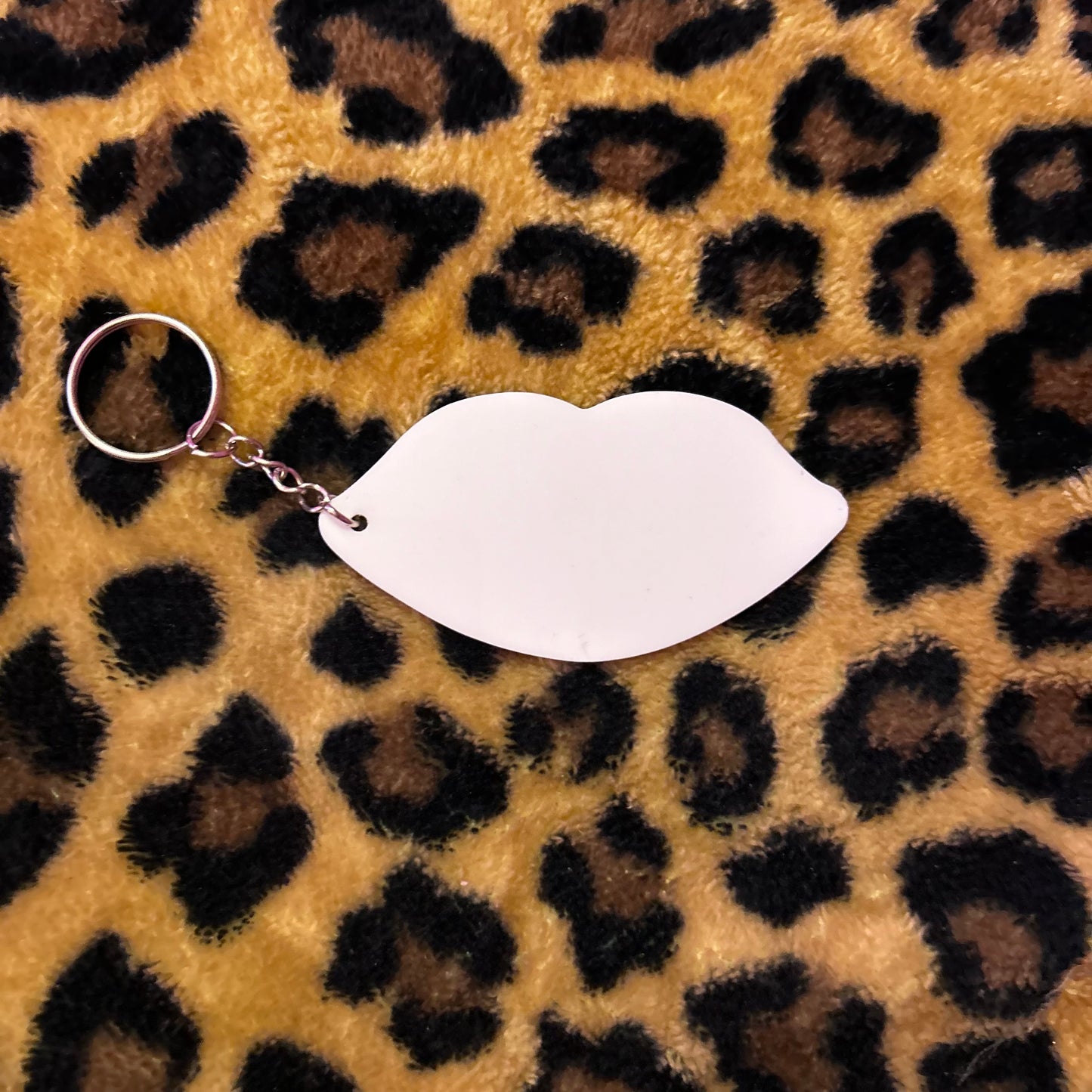 Mac Cosmetics Lip Keychain