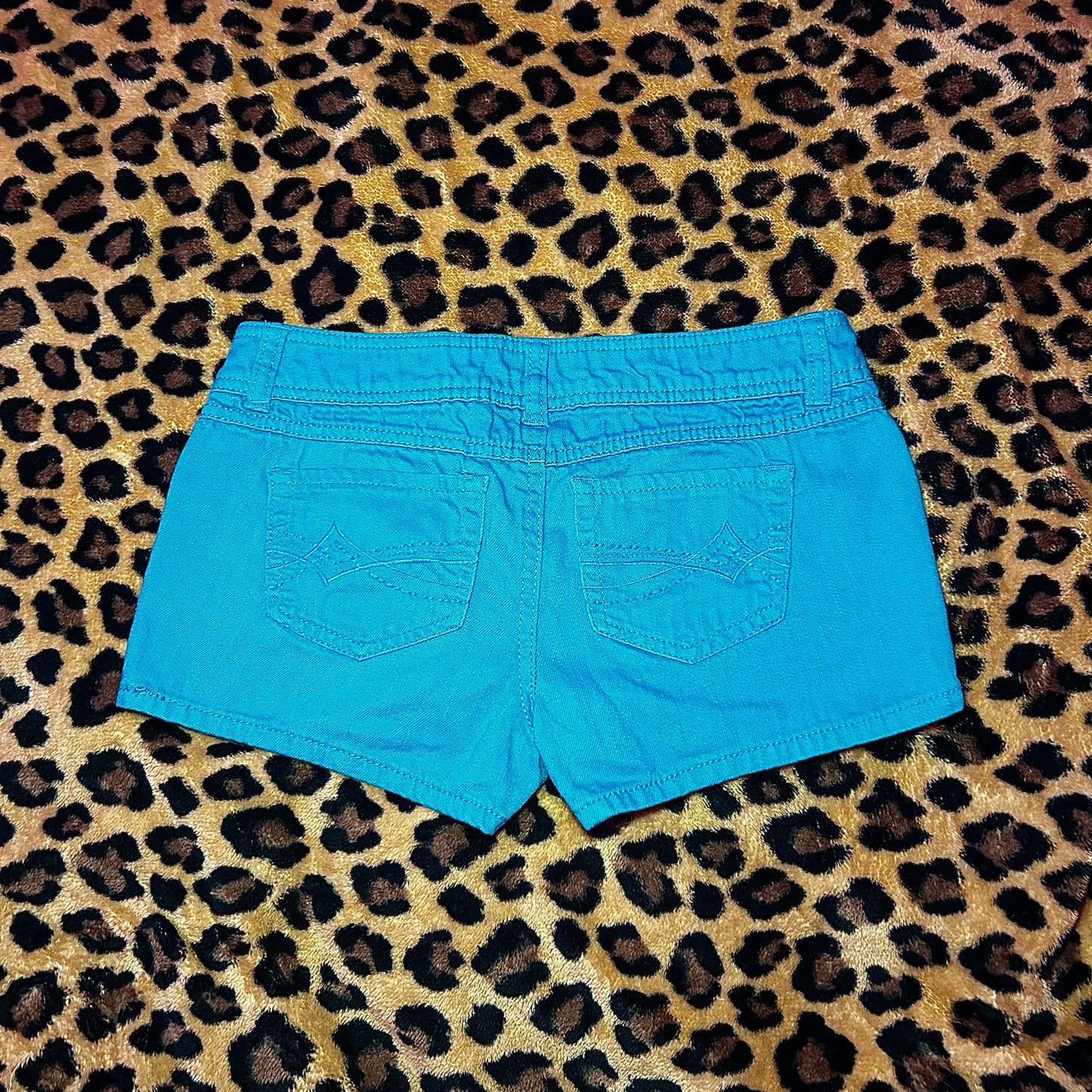 (3)Y2K Low Rise Blue Mini Shorts